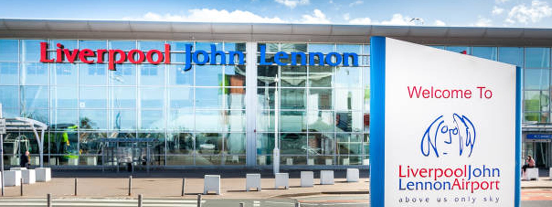 Liverpool John Lennon Airport Chauffeur Service outside