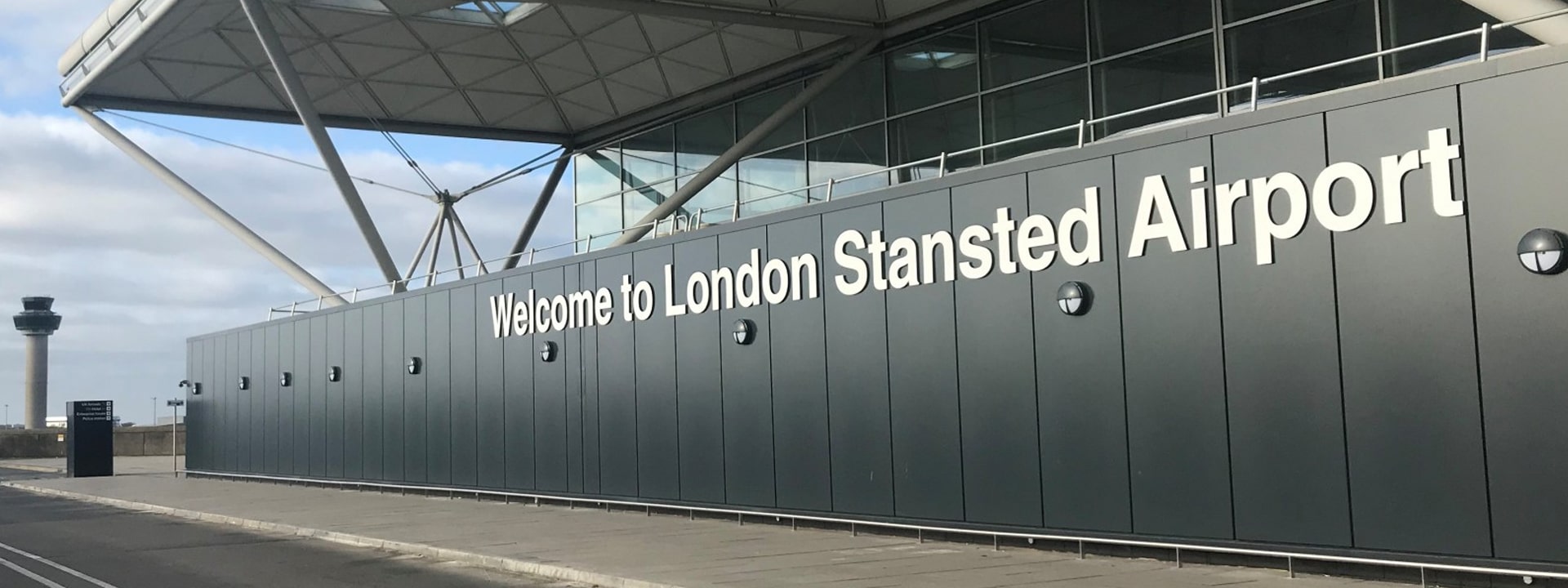 London Stansted Airport Chauffeur Service outside